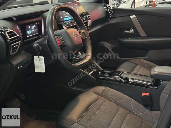 ÖZKUL OTOMOTİV'DEN 2023 CITROEN C4x 1.2 PURETECH FEEL BOLD