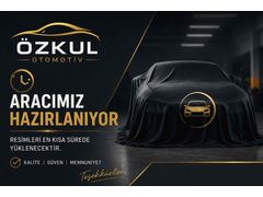 Galeriden Citroen C4 X 1.2 PureTech Feel Bold 2023 Model Ankara 70.000 km Siyah