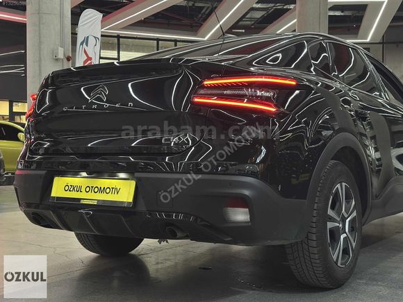 ÖZKUL OTOMOTİV'DEN 2023 CITROEN C4x 1.2 PURETECH FEEL BOLD