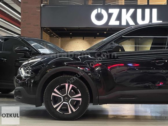 ÖZKUL OTOMOTİV'DEN 2023 CITROEN C4x 1.2 PURETECH FEEL BOLD