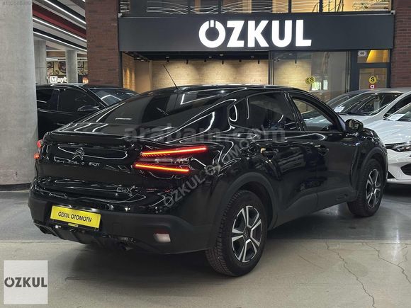 ÖZKUL OTOMOTİV'DEN 2023 CITROEN C4x 1.2 PURETECH FEEL BOLD