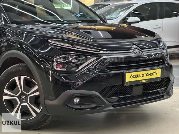 ÖZKUL OTOMOTİV'DEN 2023 CITROEN C4x 1.2 PURETECH FEEL BOLD