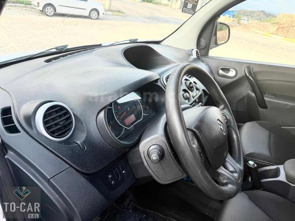 BOYASIZ DEĞİŞENSİZ KANGO 1.5Dci TOUCH PAKET 2017 MDL 212.000km