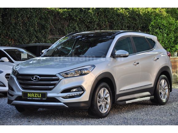 2017 HYUNDAI TUCSON (senetle taksitlendirme seçeneğimiz vardır)