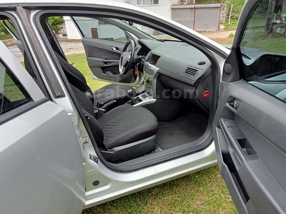 Sahibinden Opel Astra 1.6 Essentia 2013 Model