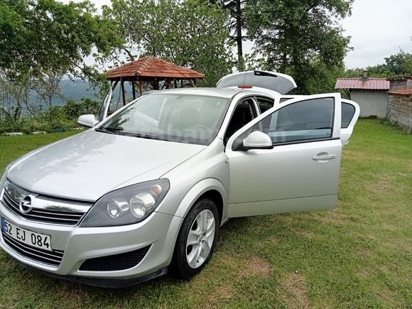 Sahibinden Opel Astra 1.6 Essentia 2013 Model