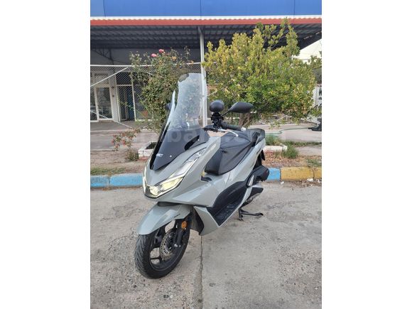 3500 Km 2024 PCX Garaj motoru