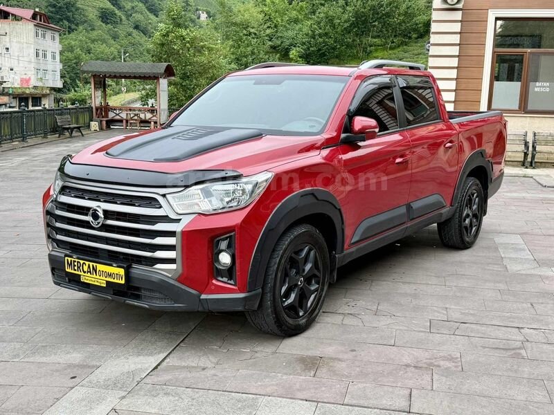 Galeriden KGM SsangYong Musso Grand 2.2 D Platinum Plus 2022 Model Rize 145.000 km Kırmızı