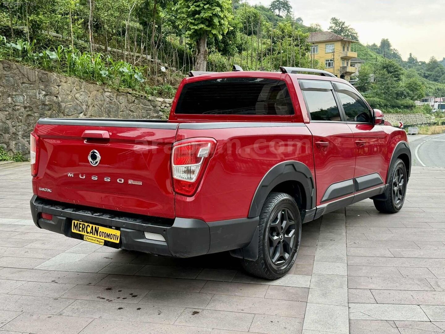 Galeriden KGM SsangYong Musso Grand 2.2 D Platinum Plus 2022 Model Rize 145.000 km Kırmızı 5