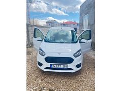 Sahibinden Ford Tourneo Courier 1.5 TDCi Delux 2022 Model