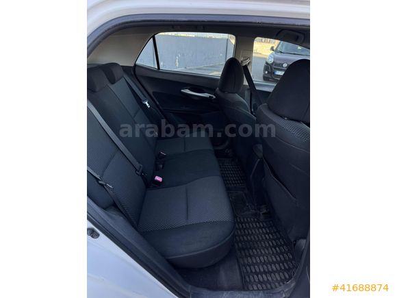 TOYATA AURİS 2011 MODEL 1.33 BENZİN LPG