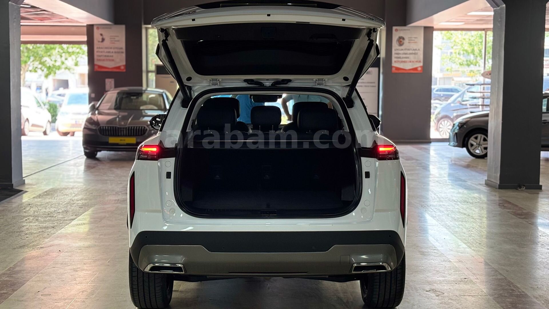 Galeriden Jaecoo J7 1.6 Evolve 2025 Model Denizli 21.000 km Beyaz 7