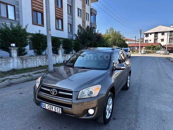 Sahibinden Toyota RAV4 2.0 Extra 2010 Model 