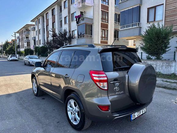 Sahibinden Toyota RAV4 2.0 Extra 2010 Model 