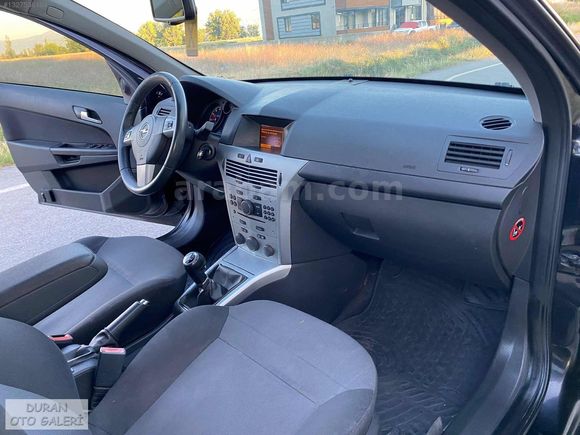 -2010 Model Hatasız Boyasız 155'Kmde-1.6 Enjoy Opel Astra-