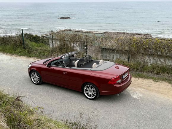 Sahibinden Volvo C70 2.0 D Premium 2011 Model 