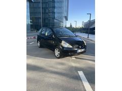 Sahibinden Honda Jazz 1.4 ES 2004 Model 