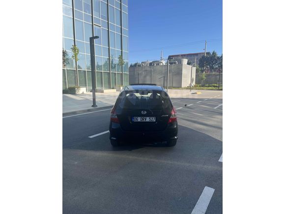 Sahibinden Honda Jazz 1.4 ES 2004 Model 