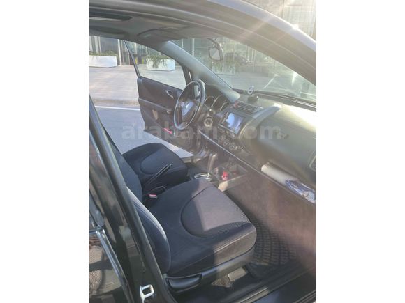 Sahibinden Honda Jazz 1.4 ES 2004 Model 