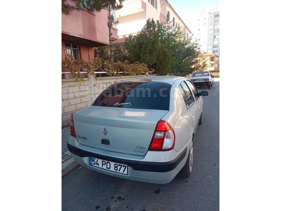 Sahibinden Renault Clio 1.4 Alize 2005 Model