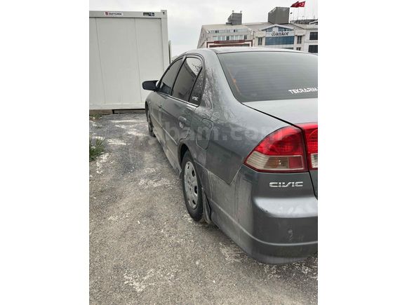 Sahibinden Honda Civic 1.6 LS 2006 Model  206.000 km Mavi