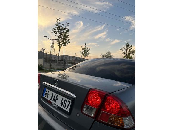 Sahibinden Honda Civic 1.6 LS 2006 Model  206.000 km Mavi