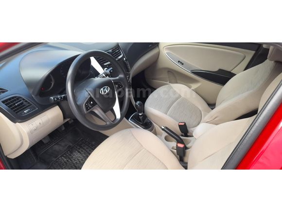 Sahibinden Benzinli Accent Blue 1.4 D-CVVT Mode Plus 2015 Model
