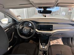 Arabam garaj arabasıdır içinde sigara bile  içilmemiş  daha  fabrika kokusu üzerinde    17 can’t kayar led  carplayer var   Hatasız poyasız tramersiz