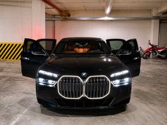 Sahibinden BMW i Serisi i7 xDrive60 M Excellence 2025 Model 