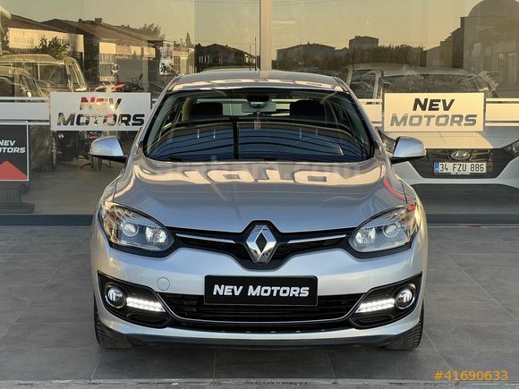 HATASIZ 2015 MEGANE 1.5 DCI TOUCH PLUS MANUEL 44.000 KM