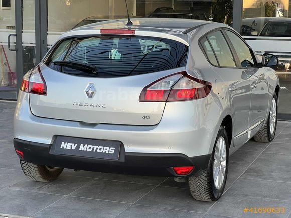 HATASIZ 2015 MEGANE 1.5 DCI TOUCH PLUS MANUEL 44.000 KM