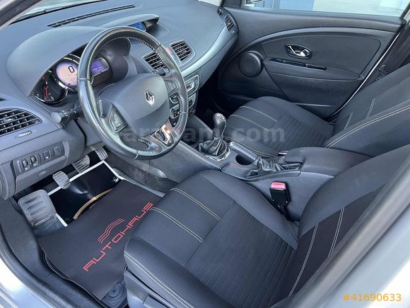 HATASIZ 2015 MEGANE 1.5 DCI TOUCH PLUS MANUEL 44.000 KM