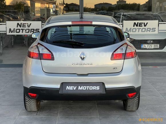 HATASIZ 2015 MEGANE 1.5 DCI TOUCH PLUS MANUEL 44.000 KM