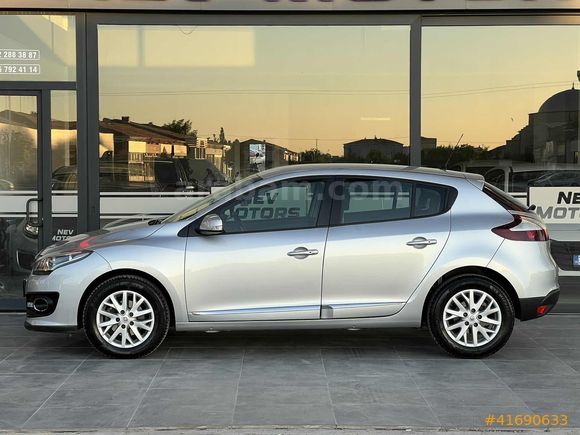 HATASIZ 2015 MEGANE 1.5 DCI TOUCH PLUS MANUEL 44.000 KM