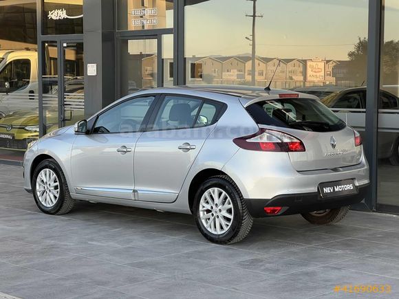 HATASIZ 2015 MEGANE 1.5 DCI TOUCH PLUS MANUEL 44.000 KM