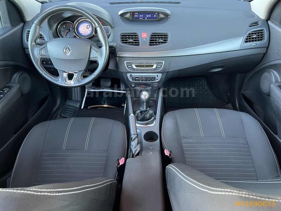 HATASIZ 2015 MEGANE 1.5 DCI TOUCH PLUS MANUEL 44.000 KM