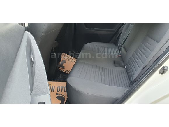 2016 MODEL.ORJİNAL,BOYA YOK1,6 ACTİVE,HATASIZ.OTOMATİK