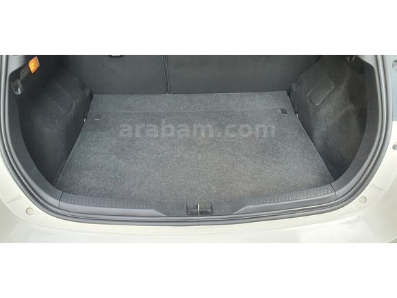 2016 MODEL.ORJİNAL,BOYA YOK1,6 ACTİVE,HATASIZ.OTOMATİK