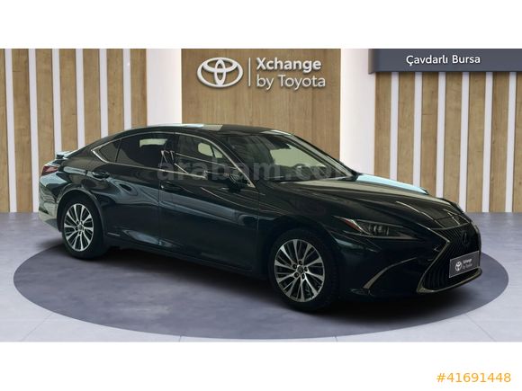 ÇAVDARLI LEXUS PLAZA'DAN 2020 LEXUS ES 300h BUSİNESS PLUS