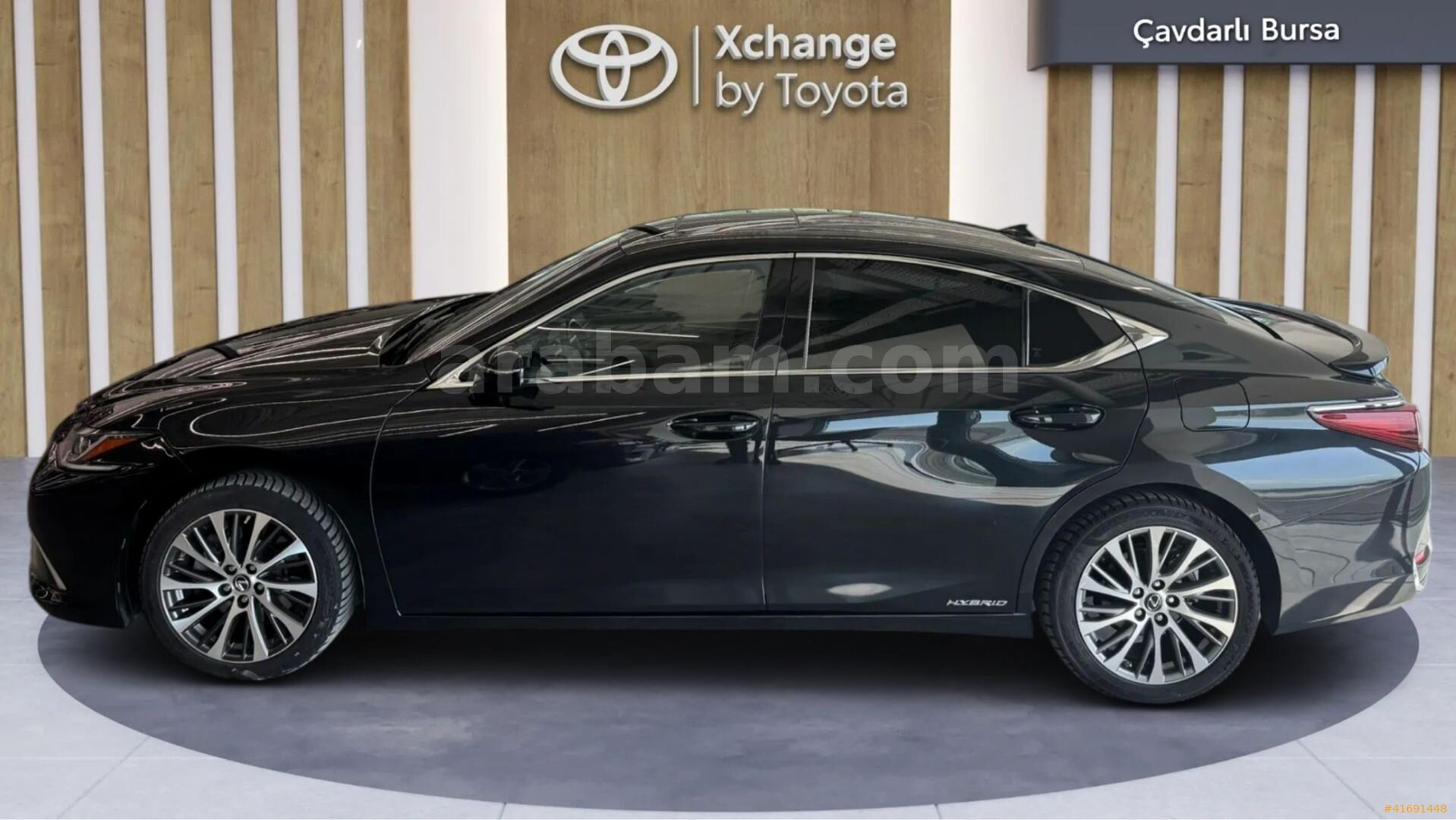 Galeriden Lexus ES 300h Business Plus 2020 Model Bursa 83.337 km Siyah 2