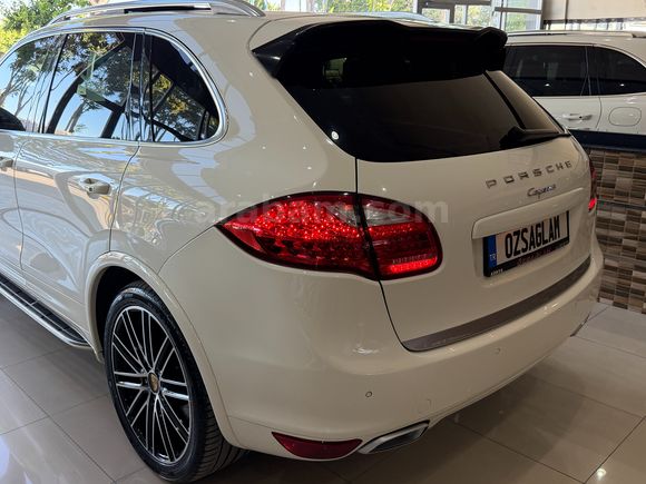 ÖZSAĞLAM'dan 2011 Porsche Cayenne 3.0 Diesel Hatasız *06AGA034*