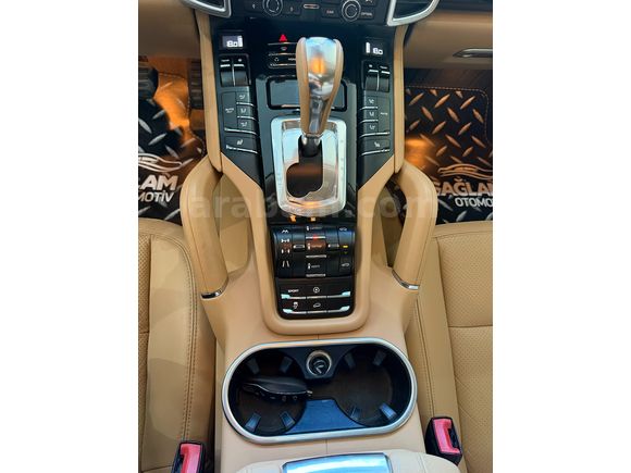 ÖZSAĞLAM'dan 2011 Porsche Cayenne 3.0 Diesel Hatasız *06AGA034*