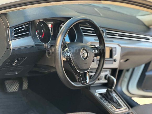2016 DSG PASSAT CAM   GİBİ 