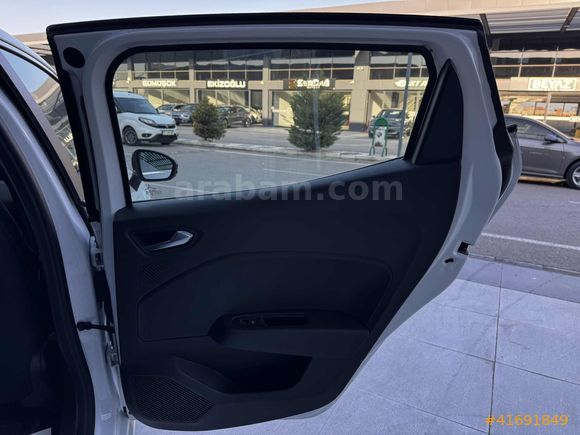 RENAULT+CLİO+EVOLUTİON+HATASIZ+BOYASIZ+GARANTİLİSERVİS+0.99KREDİ