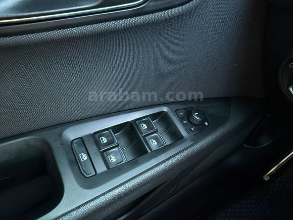 - HATASIZ - LEON FR 1.5 EcoTSI - CAM TAVAN -
