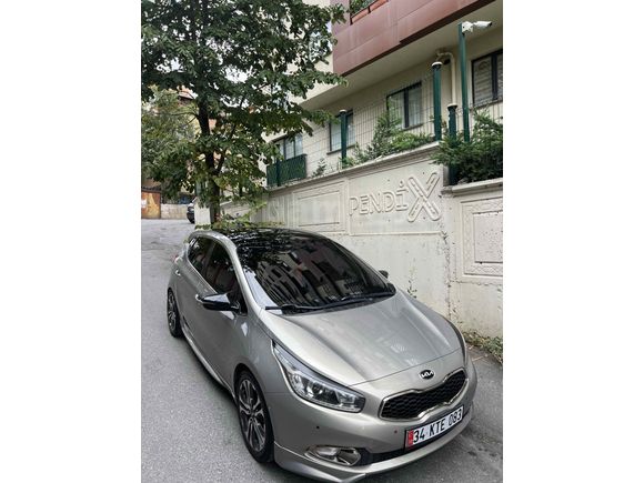 Sahibinden Kia Ceed 1.6 CRDi Premium 2013 Model  177.000 km Şampanya