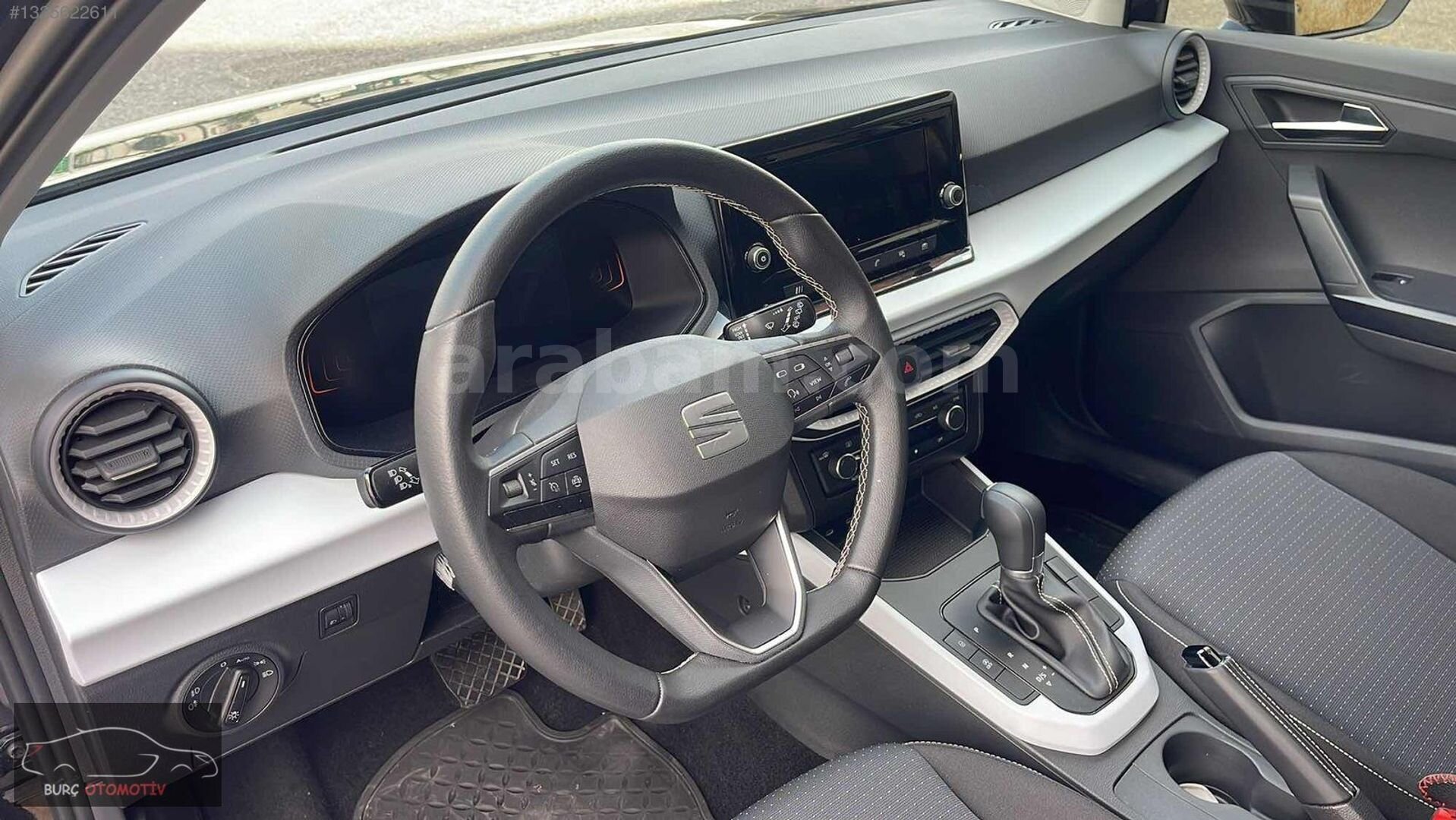 Galeriden Seat Arona 1.0 EcoTSI Style 2024 Model Kayseri 19.000 km Siyah 6