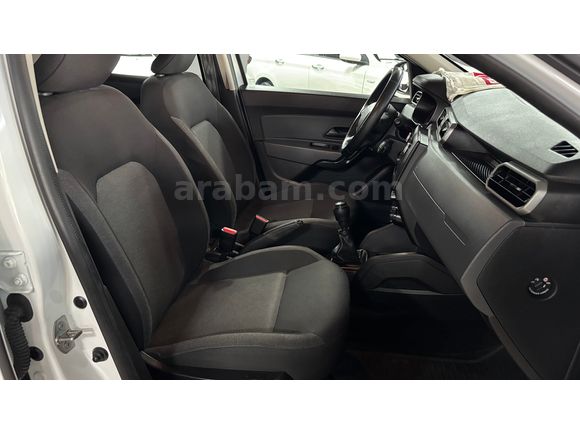HATASIZ 2023 DACIA DUSTER ESSENTIAL 4X4 1.5 BLUE DCI