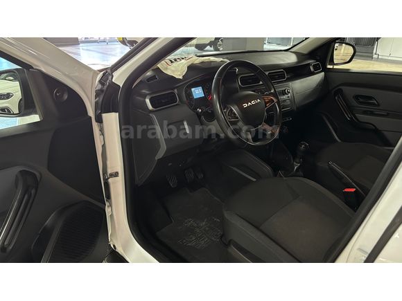 HATASIZ 2023 DACIA DUSTER ESSENTIAL 4X4 1.5 BLUE DCI