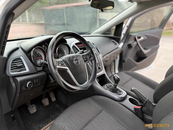 YAZICIOĞLUN'dan HATASIZ BOYASIZ OPEL ASTRA